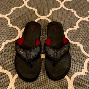Coach 'Judy' Black Foam Flip Flop Sandals, 7.5